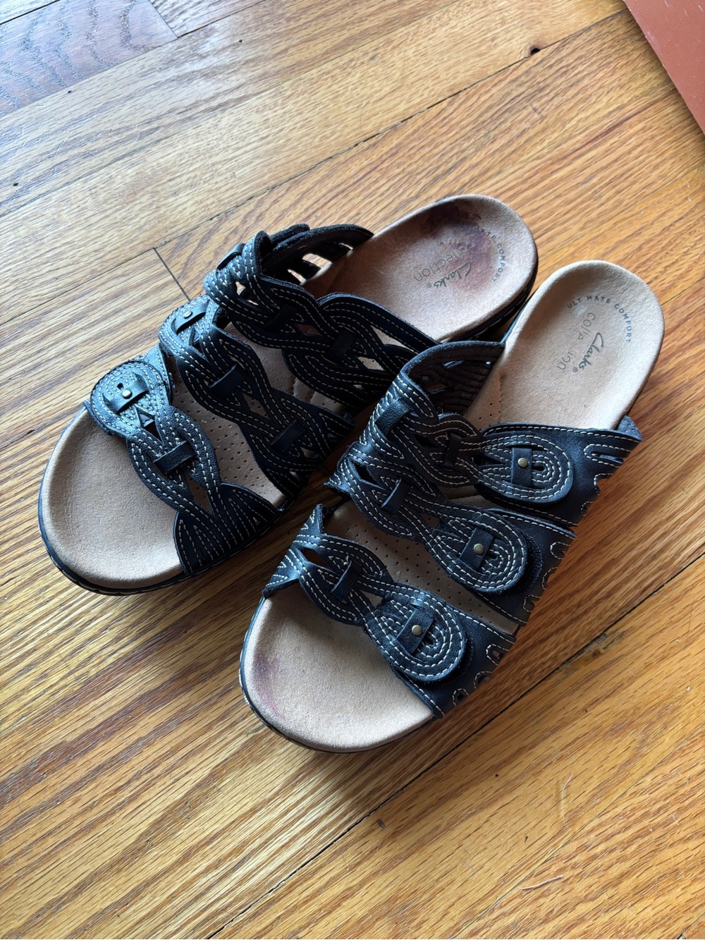 women’s clarks collection black sandals
